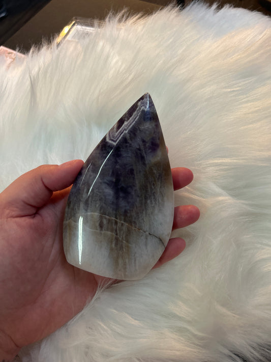 Chevron amethyst "feather amethyst" flame